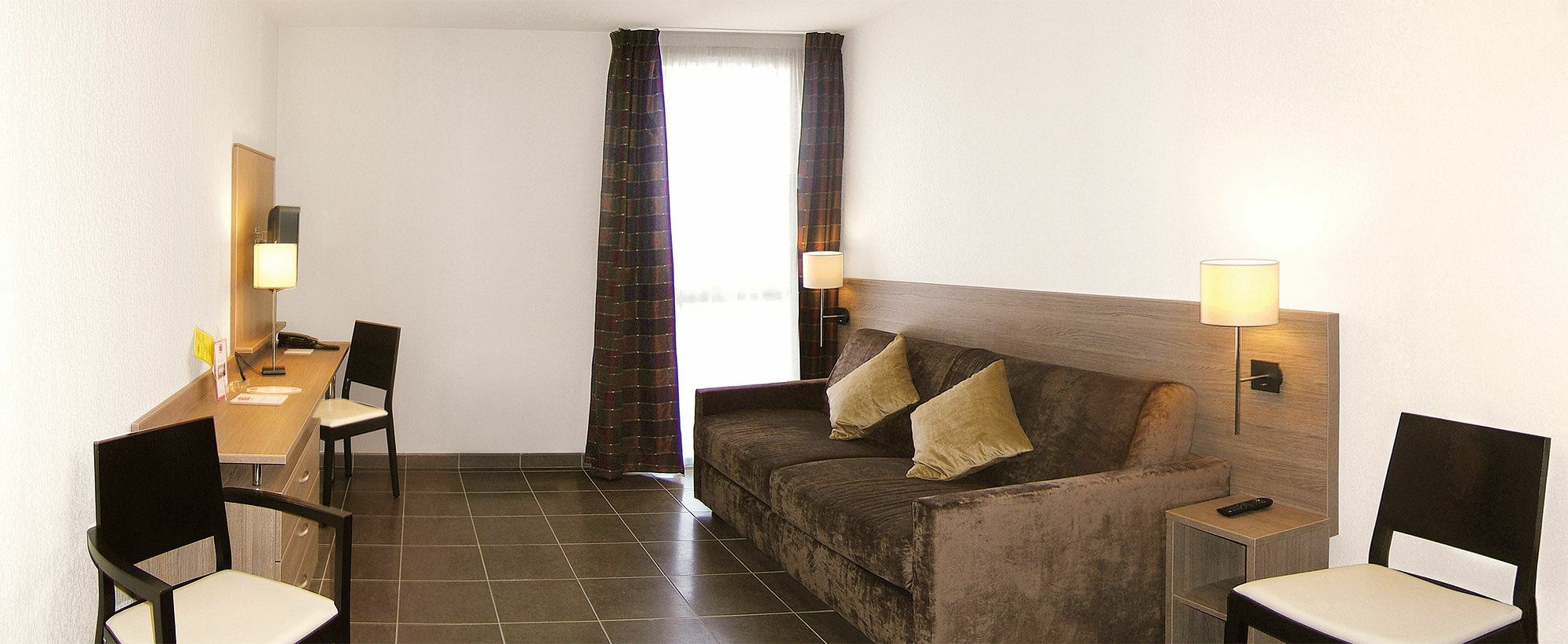 Apparthotel Sejours & Affaires Маноск Интерьер фото